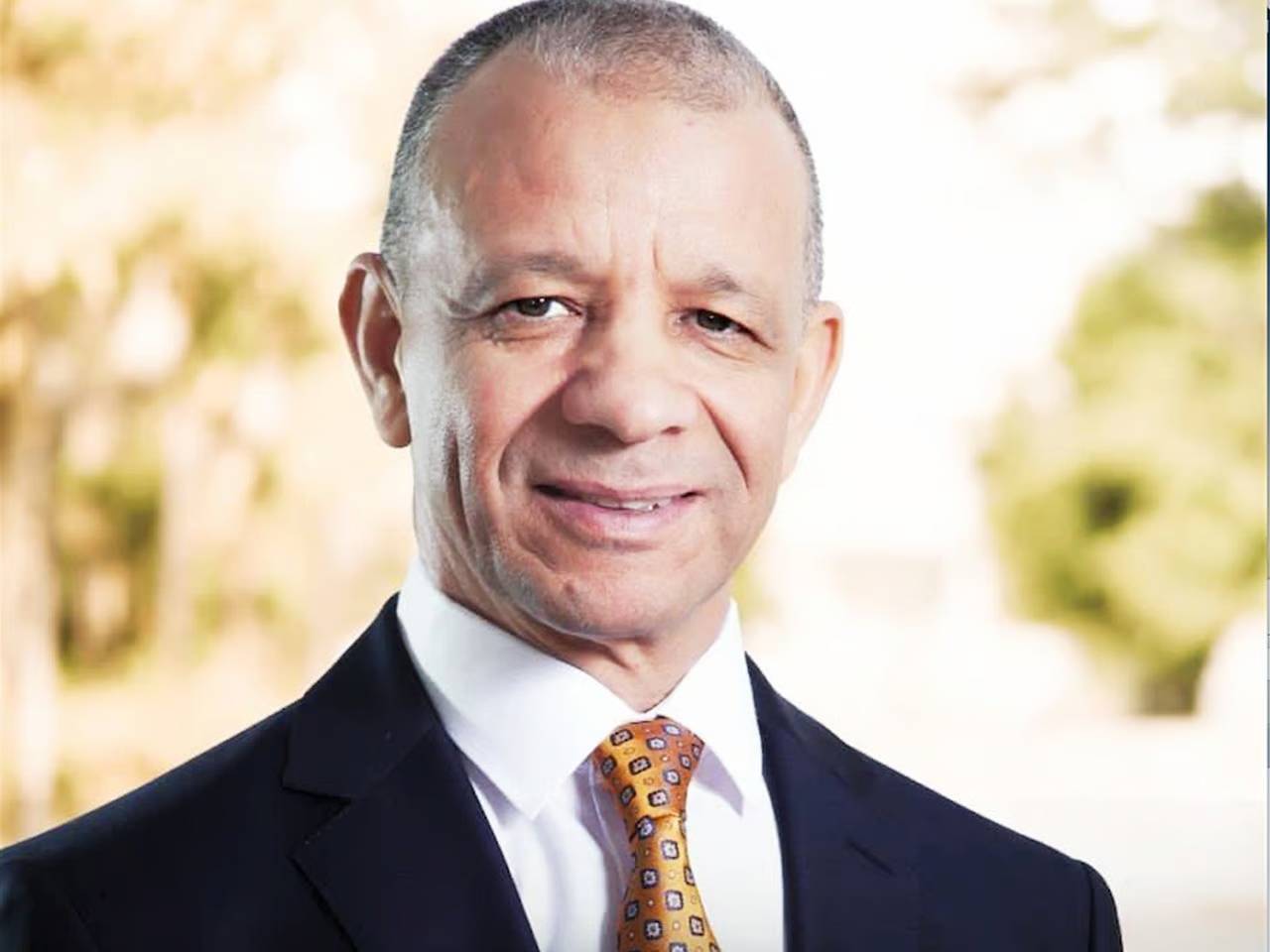 Découvrez le Parcours Inspirant d&rsquo;Abdelkader Bengrina , Figure Montante de la Politique Algérienne