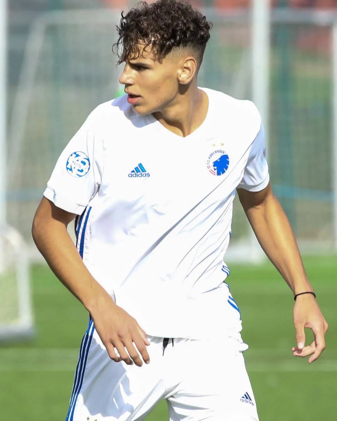 A la quête d'un nouveau talent pour l'EN : La FAF contacte Amin Chiakha