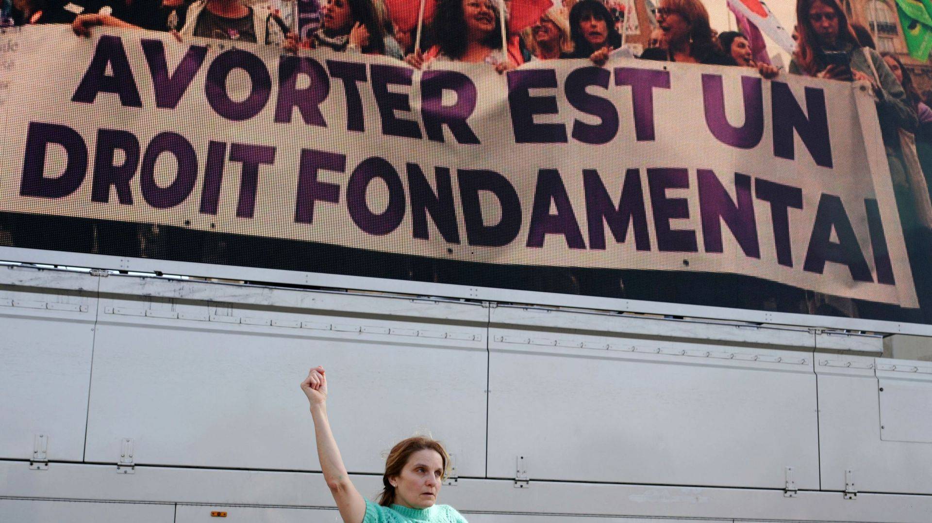 La France inscrit l'IVG dans sa Constitution - Une première dans l'histoire mondiale