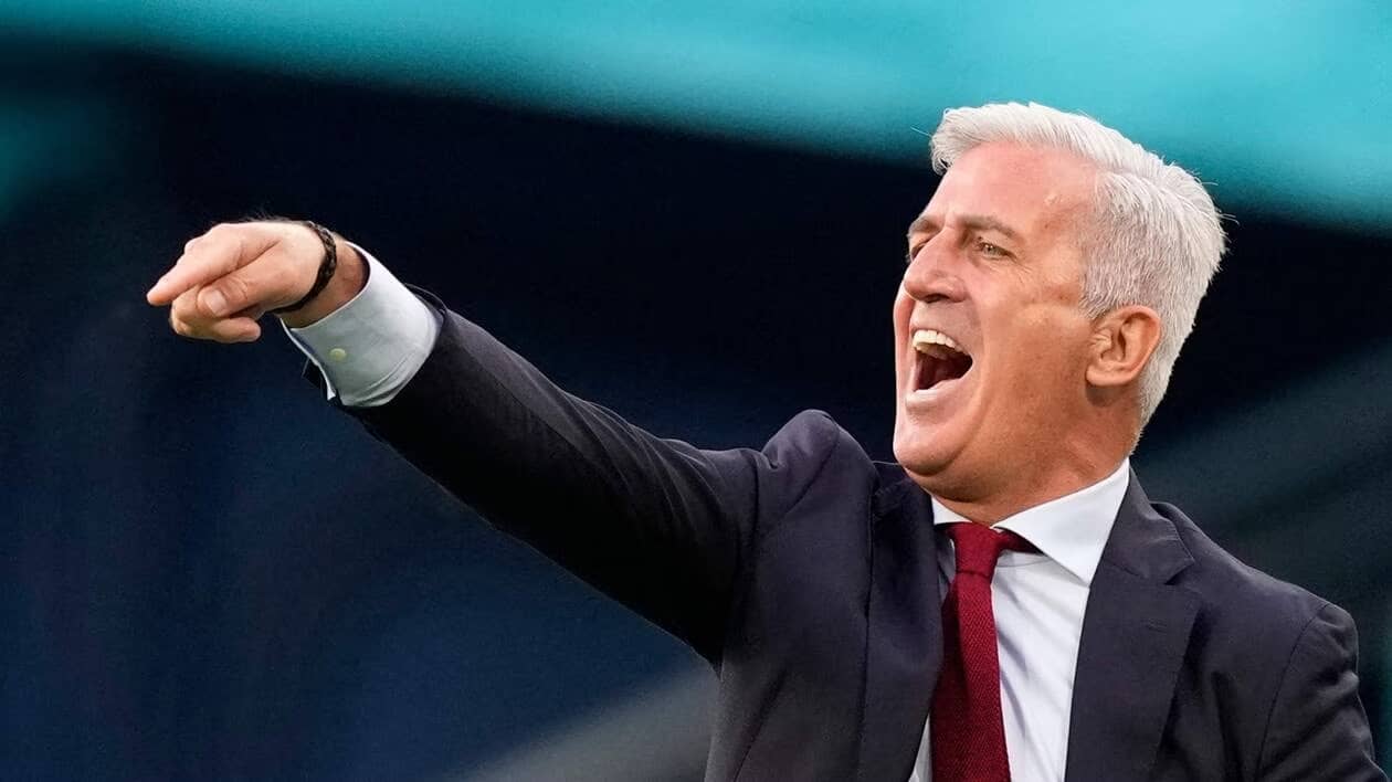 Vladimir Petkovic déclenche déjà une crise avec un club local Vladimir Petkovic déclenche déjà une crise avec un club local