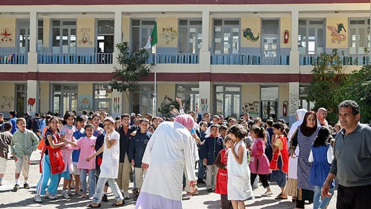 Révolution éducative en Algérie : La rentrée scolaire sans papier, une avancée incontournable vers l&rsquo;avenir