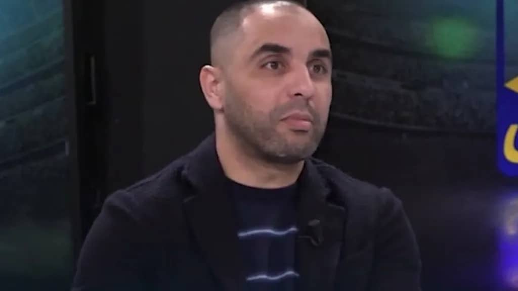 Amine Aksas au sujet de Rayan Cherki : "Il n’a pas sa place en équipe d’Algérie” Amine Aksas au sujet de Rayan Cherki : "Il n’a pas sa place en équipe d’Algérie”