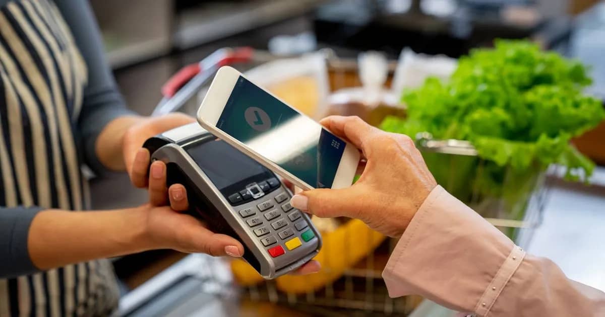 Algérie/Révolution en vue : bientôt les transactions financières se feront via smartphone