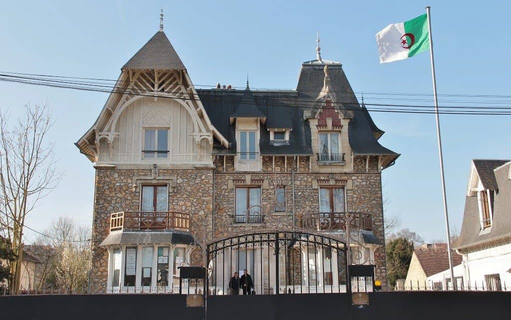 France : Un consulat d'Algérie ouvrira ses portes les lundis