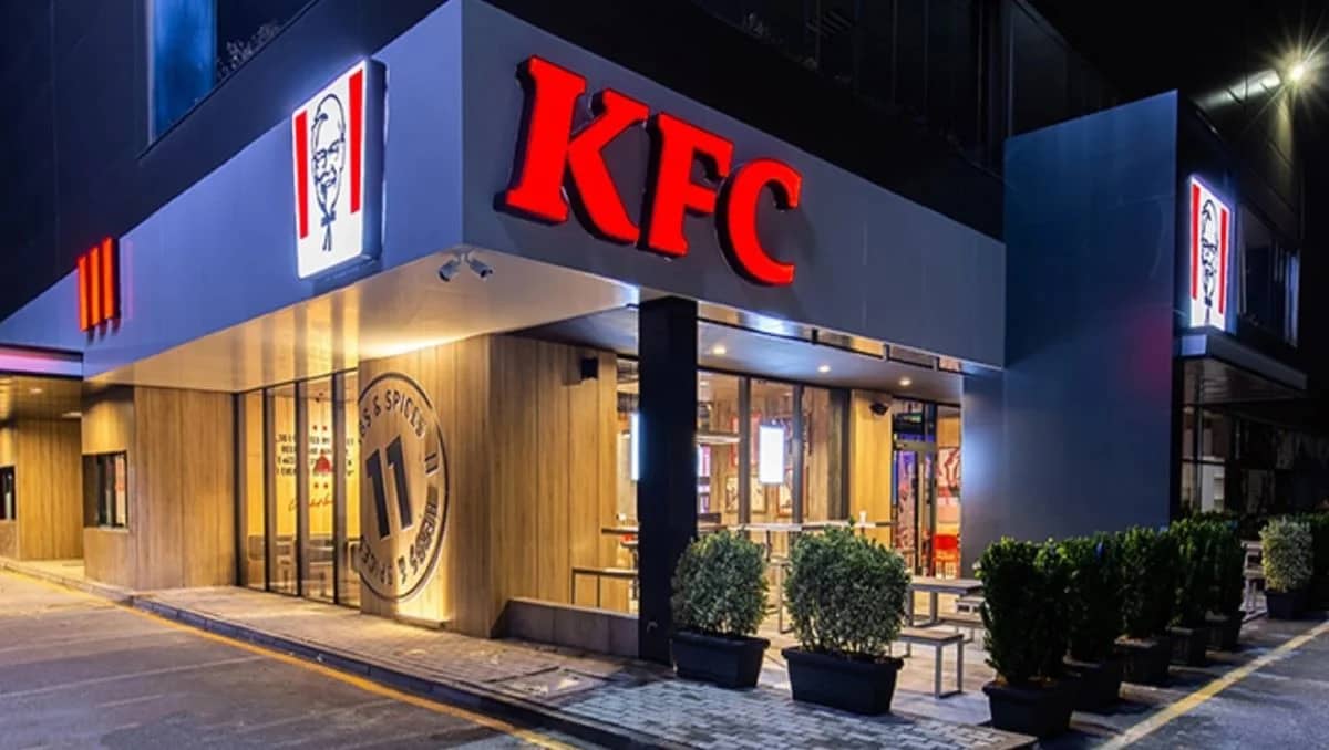 Le restaurant KFC ferme ses portes en Algérie, 2 jours après son ouverture. Voici le motif