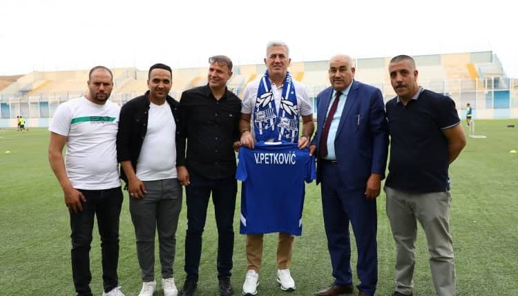 Vladimir Petkovic continue l'aventure : 13e club algérien visité