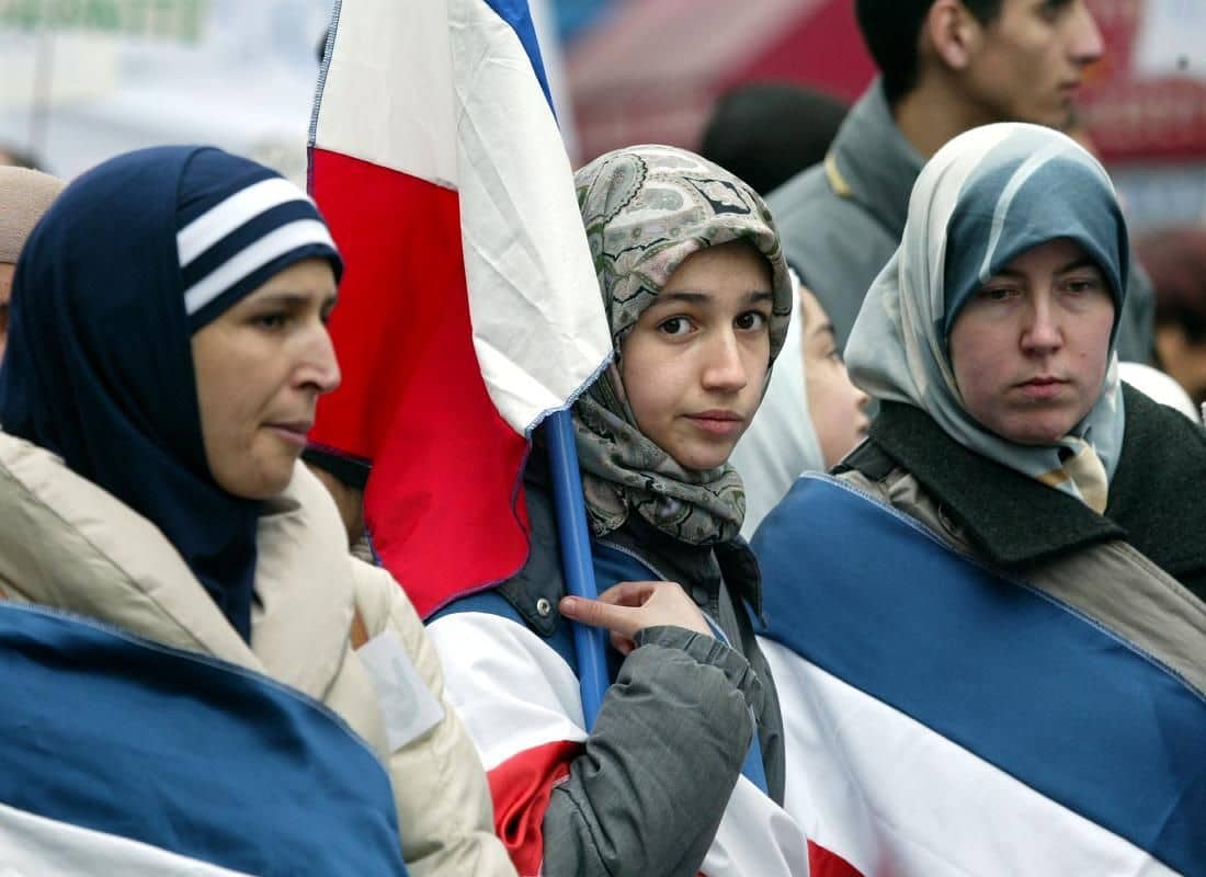 France : Un fort lien à l'islam observé chez les Algériens France : Un fort lien à l'islam observé chez les Algériens