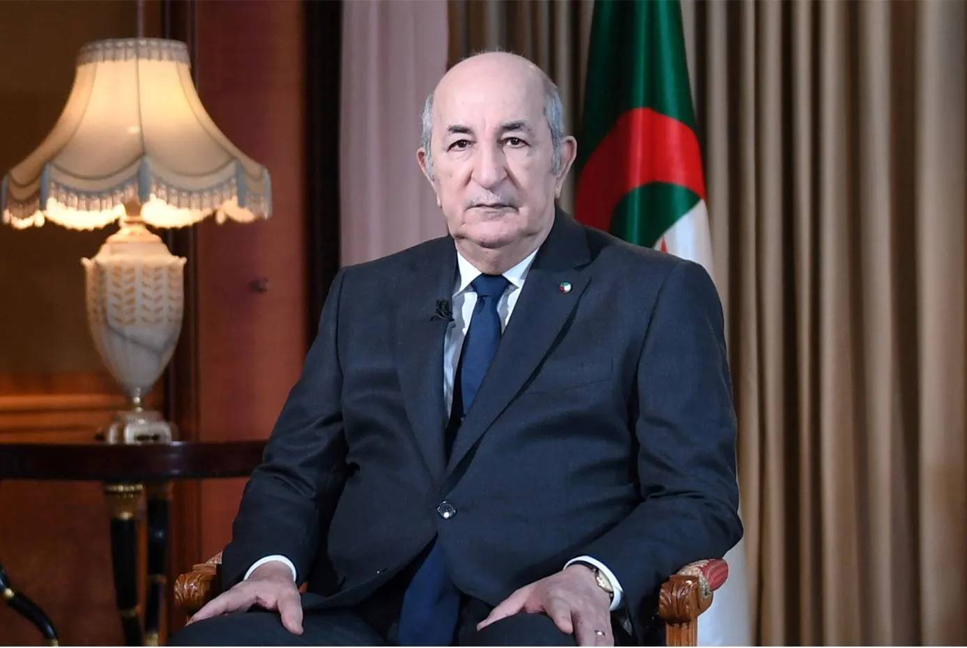 Abdelmadjid Tebboune dit à l'augmentation des bouses universitaires