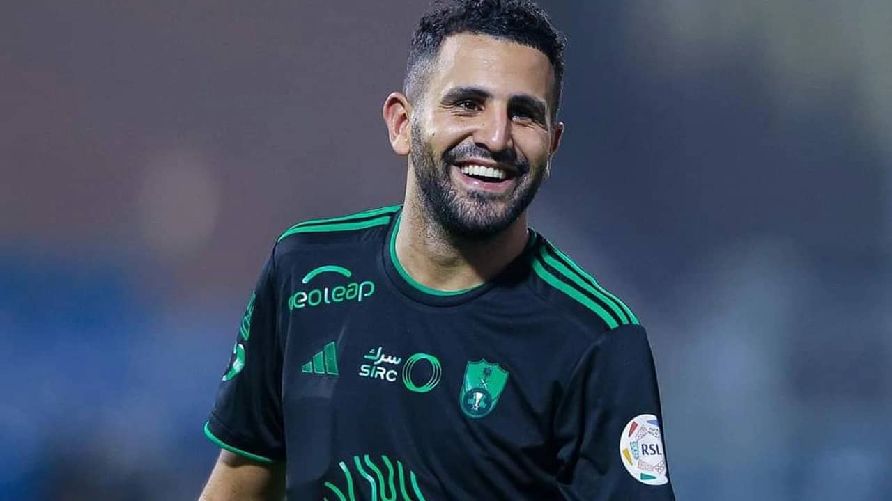 Riyad Mahrez illumine l’Asie