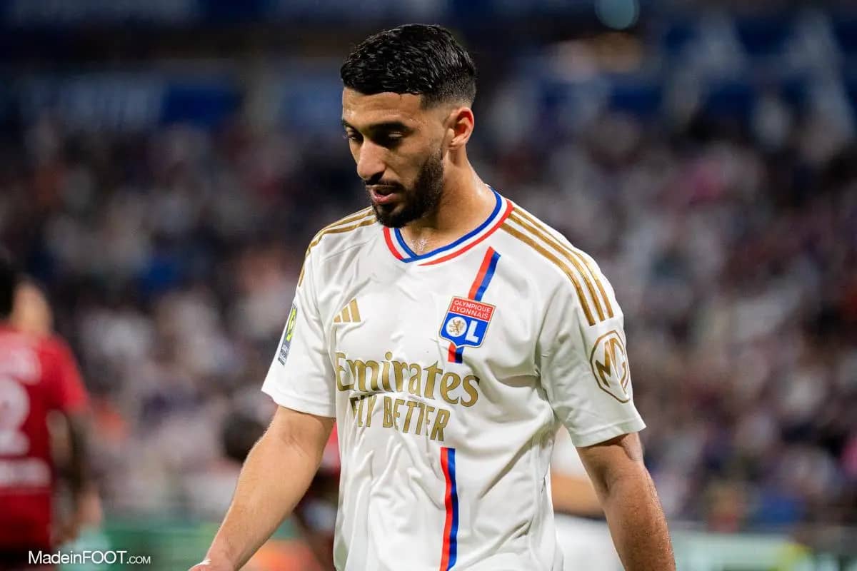 C'est scellé avec Saïd Benrahma! L'OL s'accapare du Fennec, pour les 3 prochaines années Saïd Benrahma