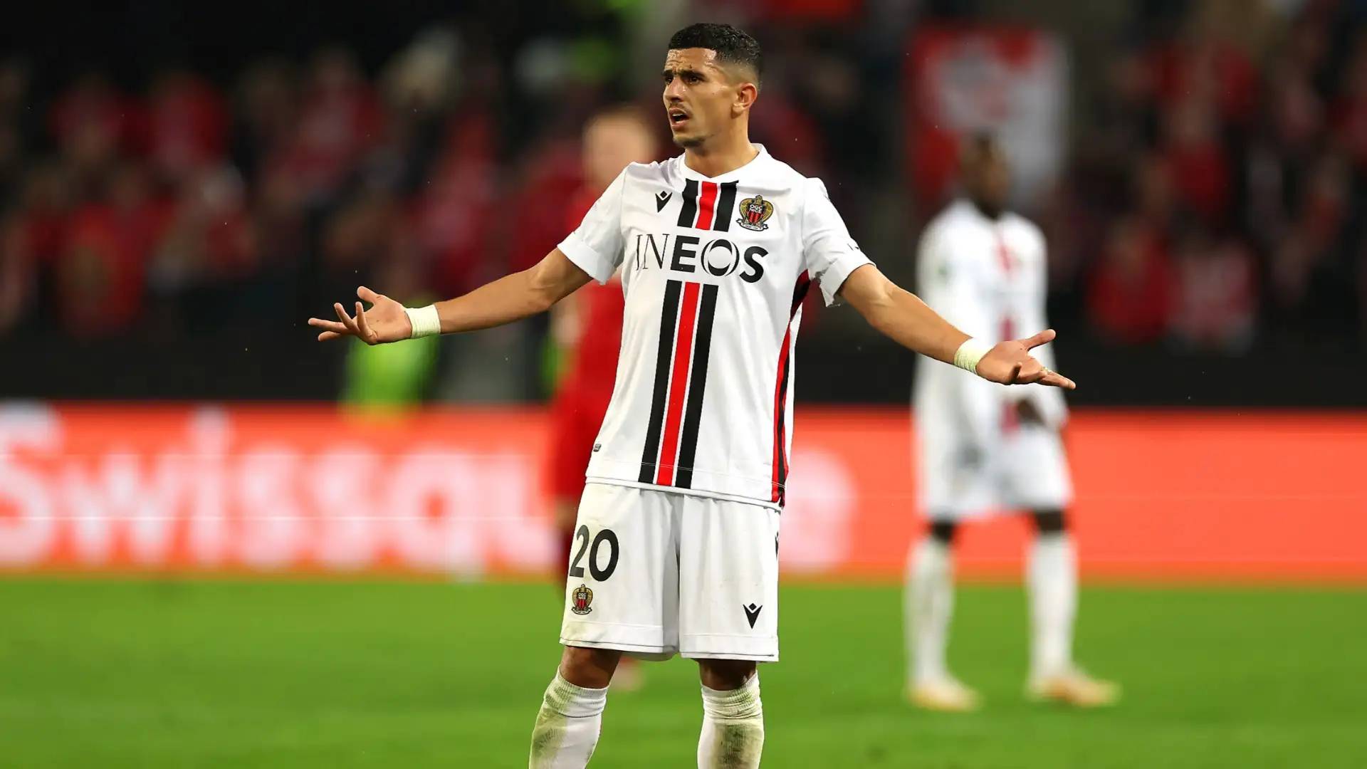 Youcef Atal : Un Mercato sous haute Tension