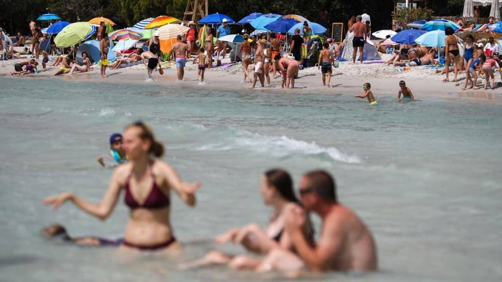 Suspension de l'arrêté Anti-Burkini à Lecci : La justice réaffirme les libertés fondamentales Suspension de l'arrêté Anti-Burkini à Lecci : La justice réaffirme les libertés fondamentales