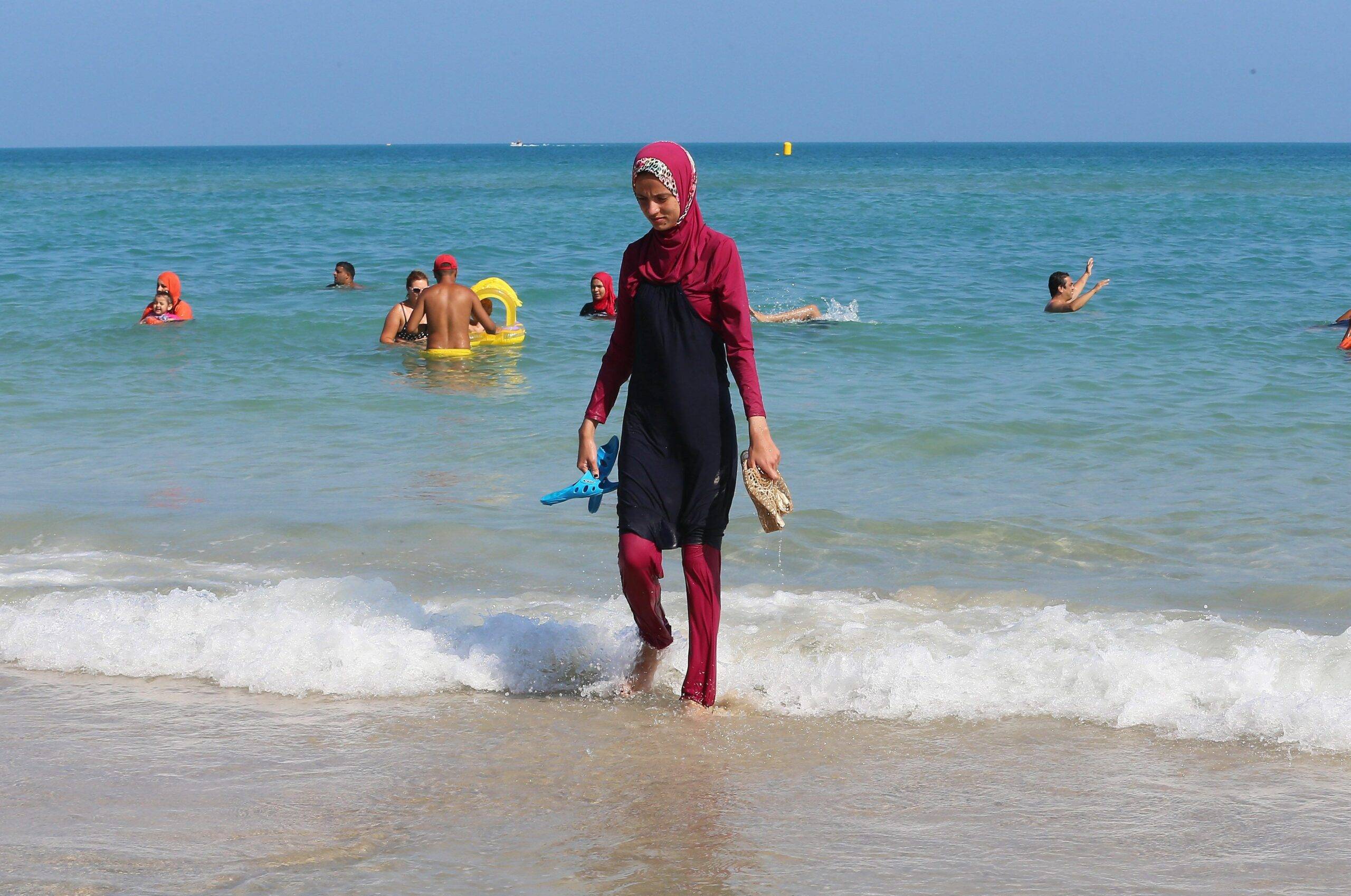 Suspension de l'arrêté Anti-Burkini à Lecci : La justice réaffirme les libertés fondamentales Suspension de l'arrêté Anti-Burkini à Lecci : La justice réaffirme les libertés fondamentales