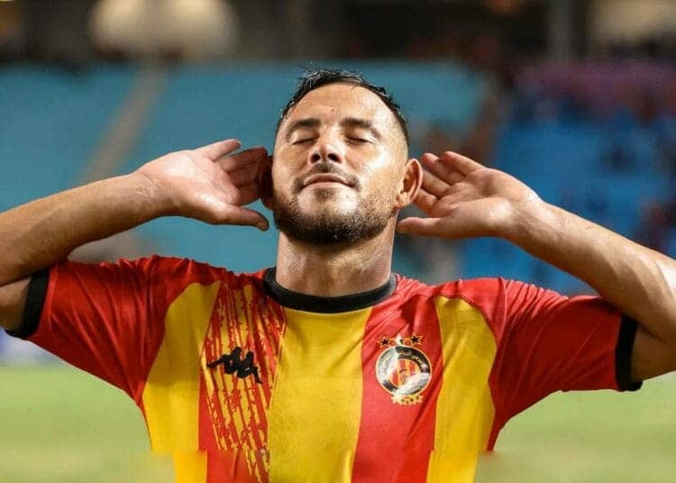 Youcef Belaïli choque l’Algérie : son retour surprise à l’Espérance Tunis enflamme les réseaux