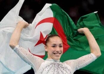 Kaylia Nemour : un an après son sacre à Paris, héroïne en Algérie, sujet de débat en France