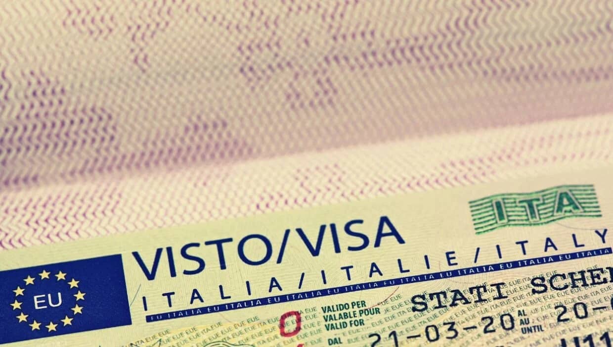 Italie : 2 000 visas pour des travailleurs dans le secteur de la construction, voici le pays maghrebien concerné Italie : 2 000 visas pour des travailleurs dans le secteur de la construction, voici le pays maghrebien concerné