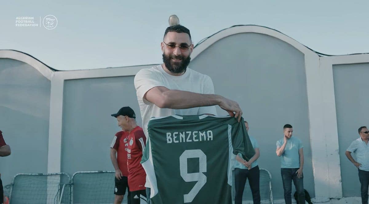 Benzema révèle enfin son choix entre France et Algérie Karim Benzema : un geste symbolique en soutien à Aouar Houssem