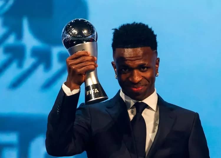 Vinicius Junior : le Brésilien règne à nouveau sur le monde lors des Globe Soccer Awards Vinicius Junior