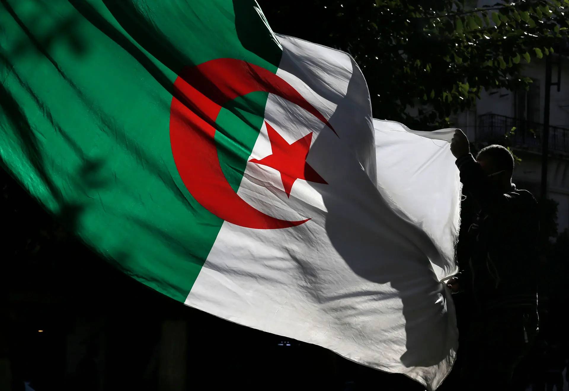 Anis Hadj Moussa : un avenir incertain pour l'algérien !