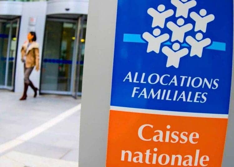 Baisse des allocations CAF en 2025 : qui sont les principaux concernés ?