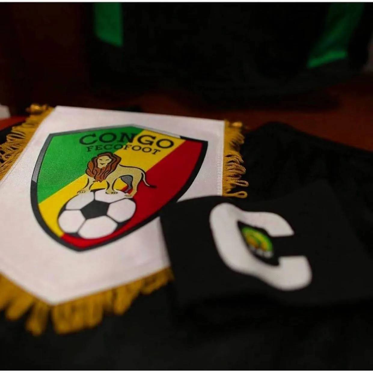 La FIFA a suspendu la FECOFOOT pour ingérence politique, excluant le Congo