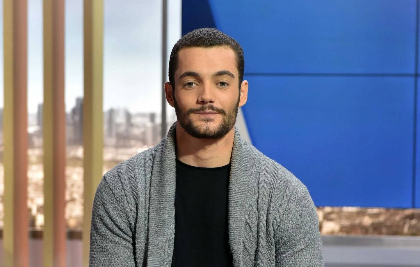 Scandale diplomatique : L’Algérie porte plainte contre Louis Sarkozy !