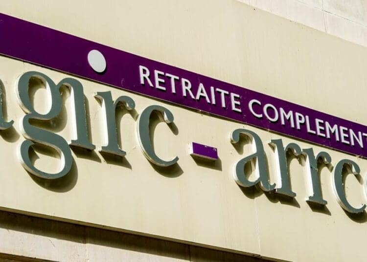 Retraite en France : voici pourquoi votre pension arrivera en retard A l'Attention des Retraités! L'erreur à éviter absolument en 2025