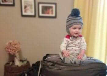 Découverte choquante : un bébé trouvé dans une valise sur un vol du Maroc vers l&rsquo;Italie