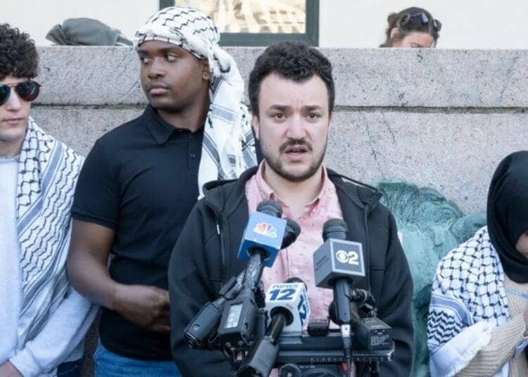 Arrestation d’un étudiant algérien aux États-Unis pour son soutien à la Palestine Arrestation d’un étudiant algérien aux États-Unis pour son soutien à la Palestine