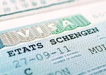 Choc en Europe : naturalisation ! La Roumanie frappe d&rsquo;une main forte