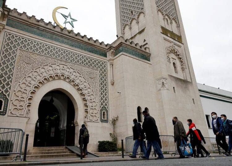 La Grande Mosquée de Paris dénonce un rapport jugé stigmatisant envers les musulmans