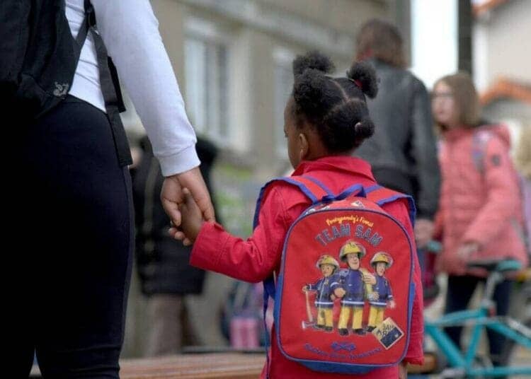 France : deux enfants menacés d’expulsion avec leurs parents algériens, la toile s’embrase !