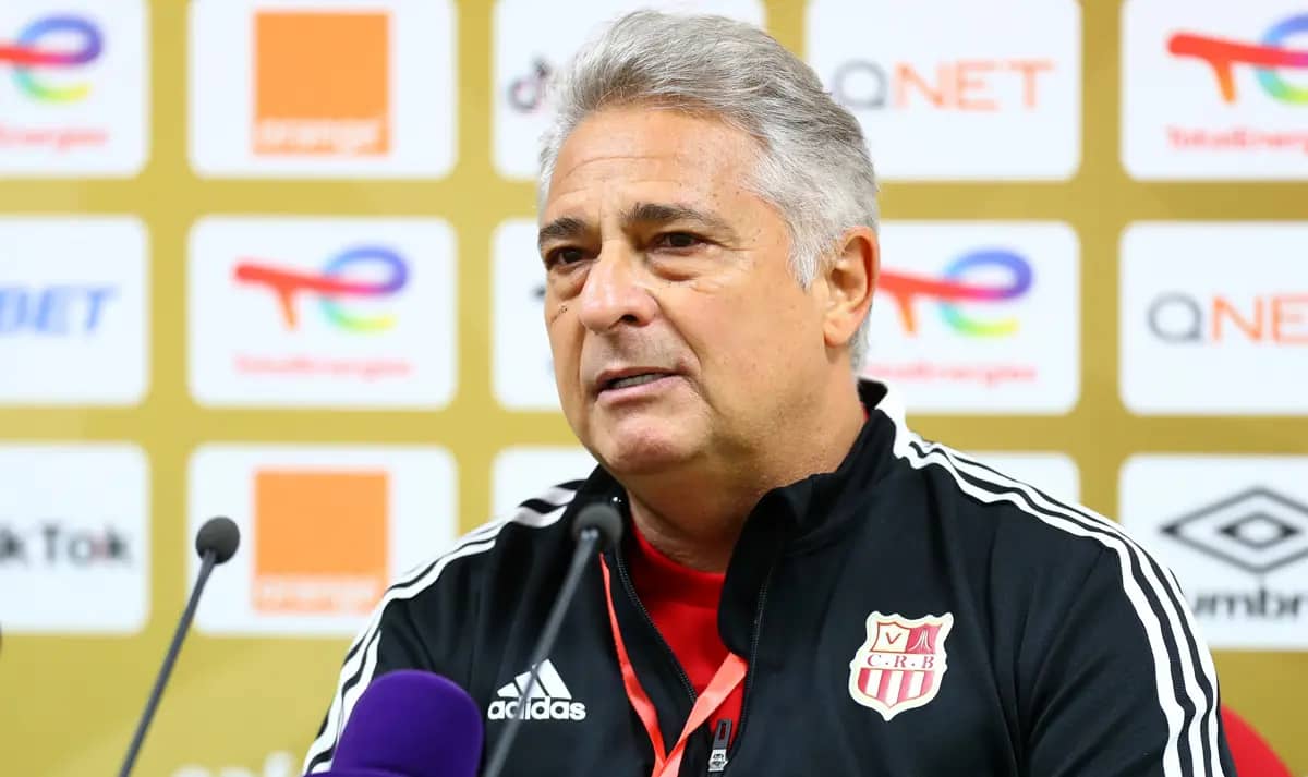 USM Alger : Paqueta viré, vestiaire en crise, Boukhelifa en pompier de service !
