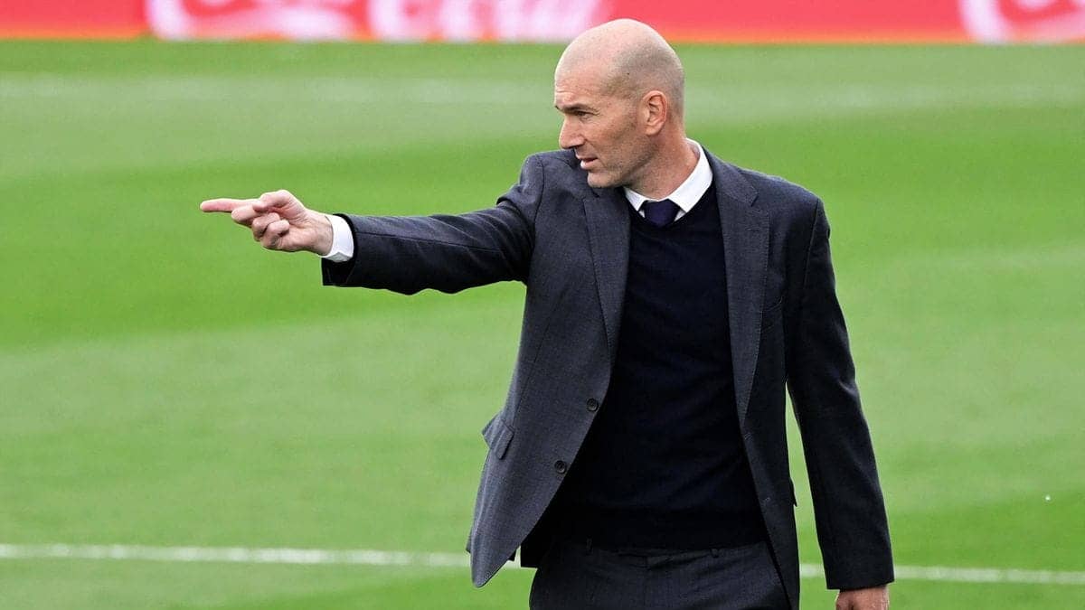 Une surprise inattendue se prépare pour Zinédine Zidane ! Une surprise inattendue se prépare pour Zinédine Zidane !