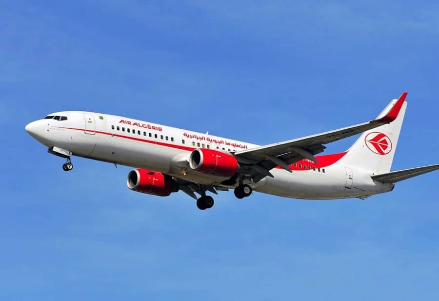 Air Algérie modernise sa flotte : 15 nouveaux avions pour plus de confort et de destinations Air Algérie passe la commande de 16 avions ATR : vers une révolution aérienne !
