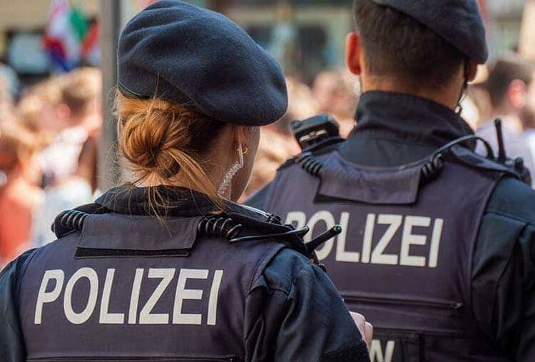 Réponse rapide d'Alger à l'assassinat d'une citoyenne en Allemagne Drame en Allemagne : l’Algérie réagit officiellement après le meurtre d’une infirmière algérienne