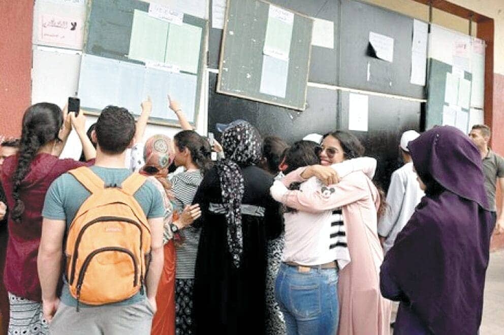 Bac 2025 en Algérie : les raisons surprenantes de la réussite des filles Bac 2025 en Algérie : les raisons surprenantes de la réussite des filles