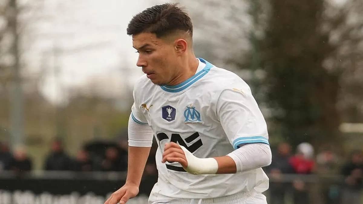 Transfert officiel : Enzo Sternal connaît enfin sa future destination Transfert officiel : Enzo Sternal connaît enfin sa future destination