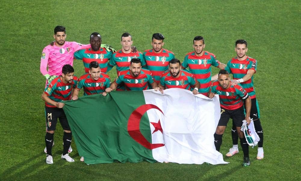 Départ majeur au MC Alger : un cadre du club fait ses adieux