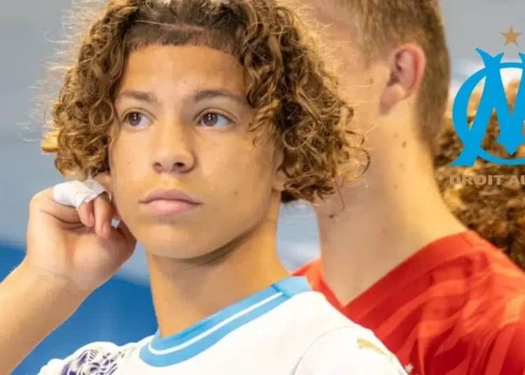 Pourquoi l’Olympique de Marseille mise sur l’Algérie pour renforcer ses liens avec la France ? Pourquoi l’Olympique de Marseille mise sur l’Algérie pour renforcer ses liens avec la France ?