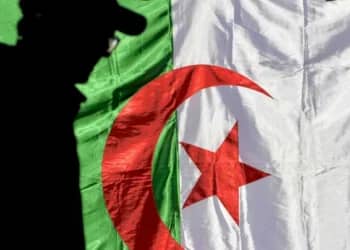 Algérie : lourdes peines après la profanation du drapeau Sahara Occidental
