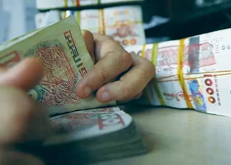 Mounder Bouden et son « 3.000 dinars » qui enflamment la Tunisie Double taux de change : un danger réel pour le dinar algérien