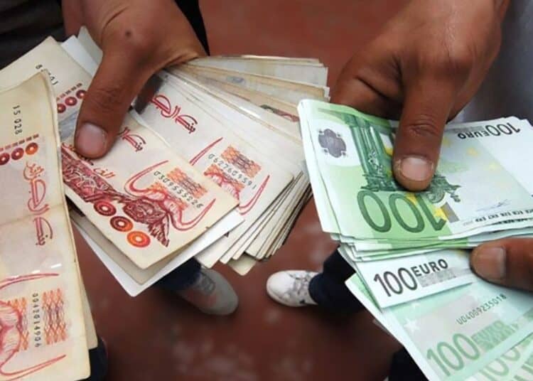 Double taux de change : un danger réel pour le dinar algérien Unification des marchés de change en Algérie : une illusion ?