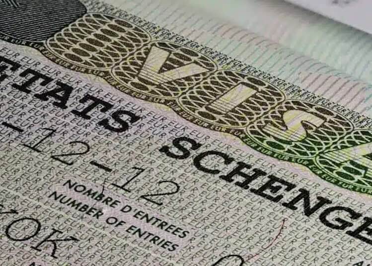 Visas Schengen : les chiffres 2025 qui inquiètent les Algériens