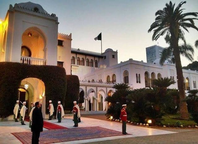 640px Palais de El Mouradia
