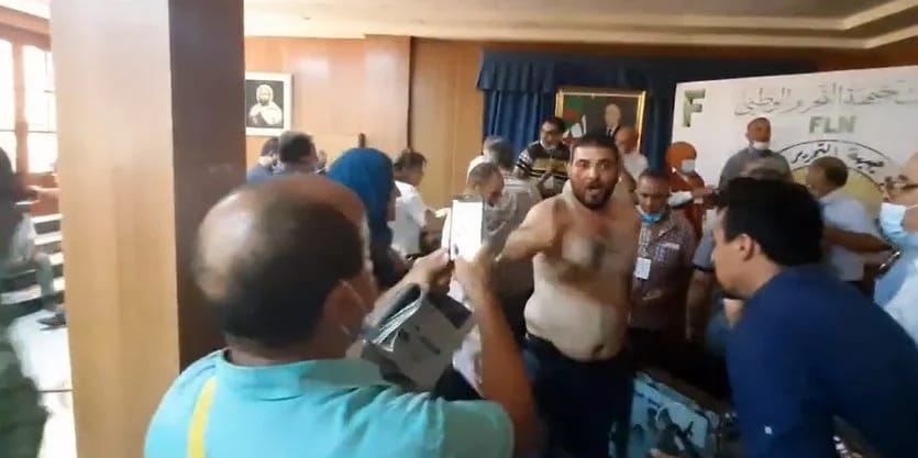 Assaut au FLN
