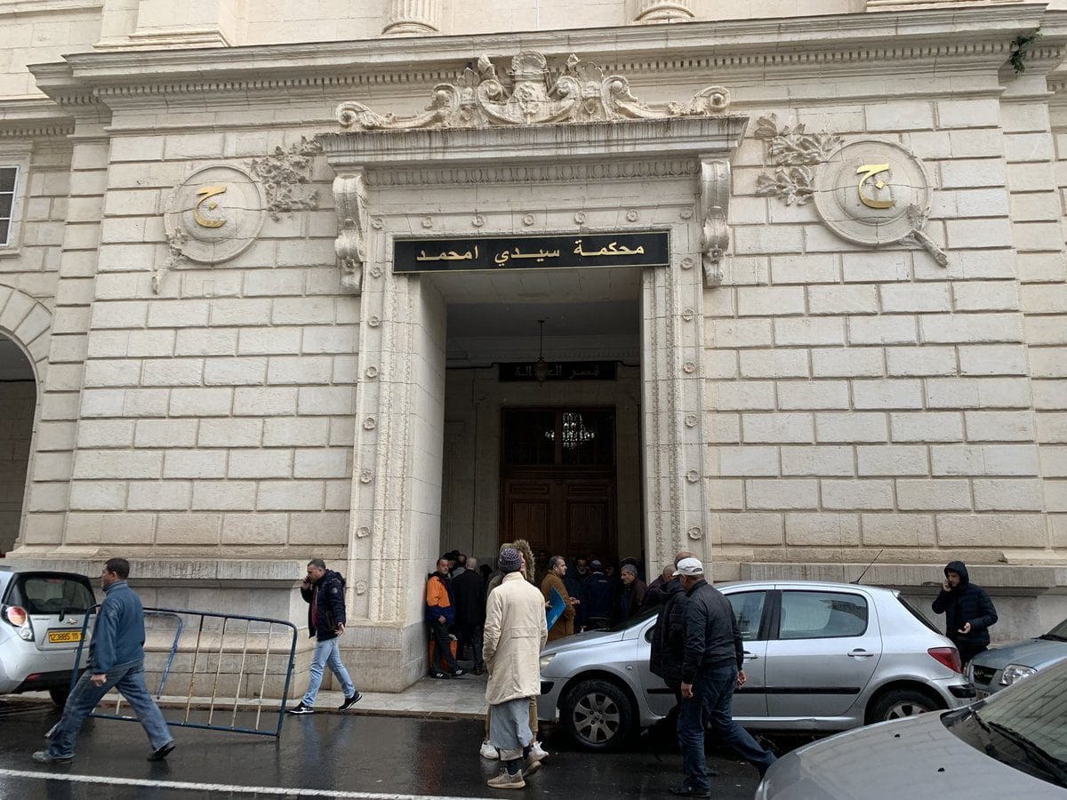 10 ans de prison requis contre Ouyahia, 8 ans et 7 ans pour Sellel et Melzi