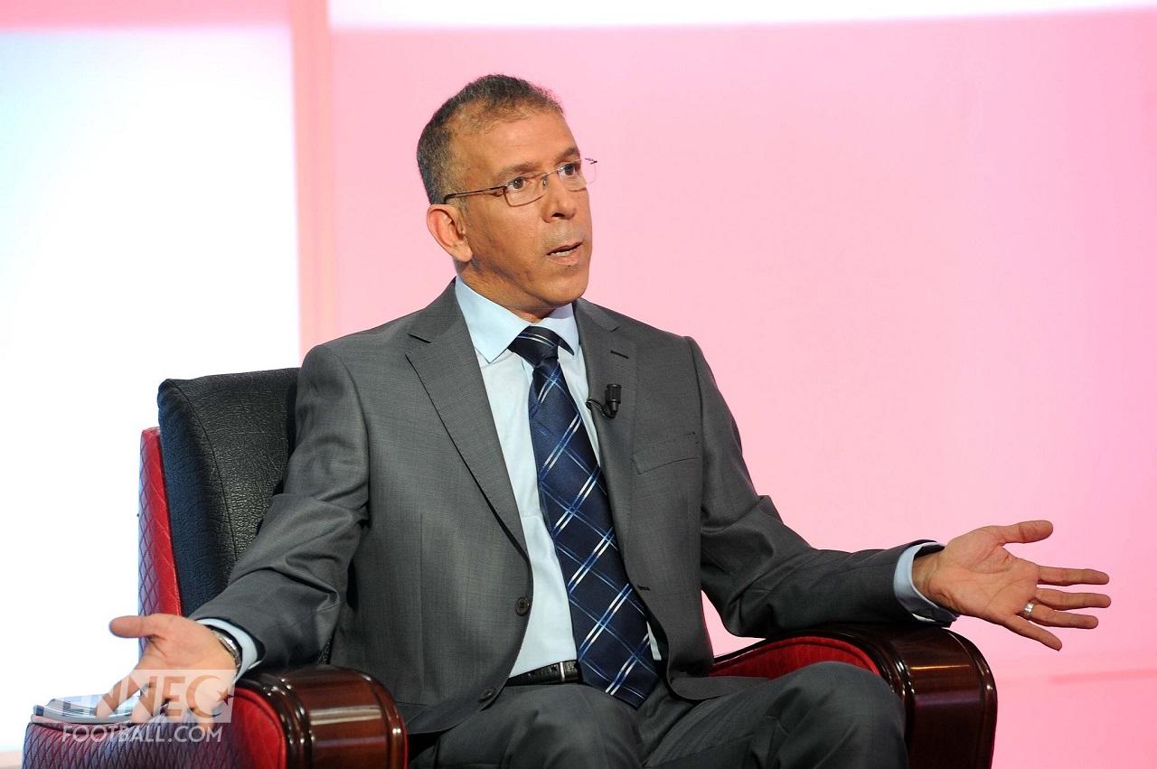 Hafid Derradji tire à boulet rouge sur Youcef Belaili : "Il aurait pu être un exemple de talent"
