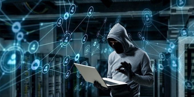 compte twitter hacké