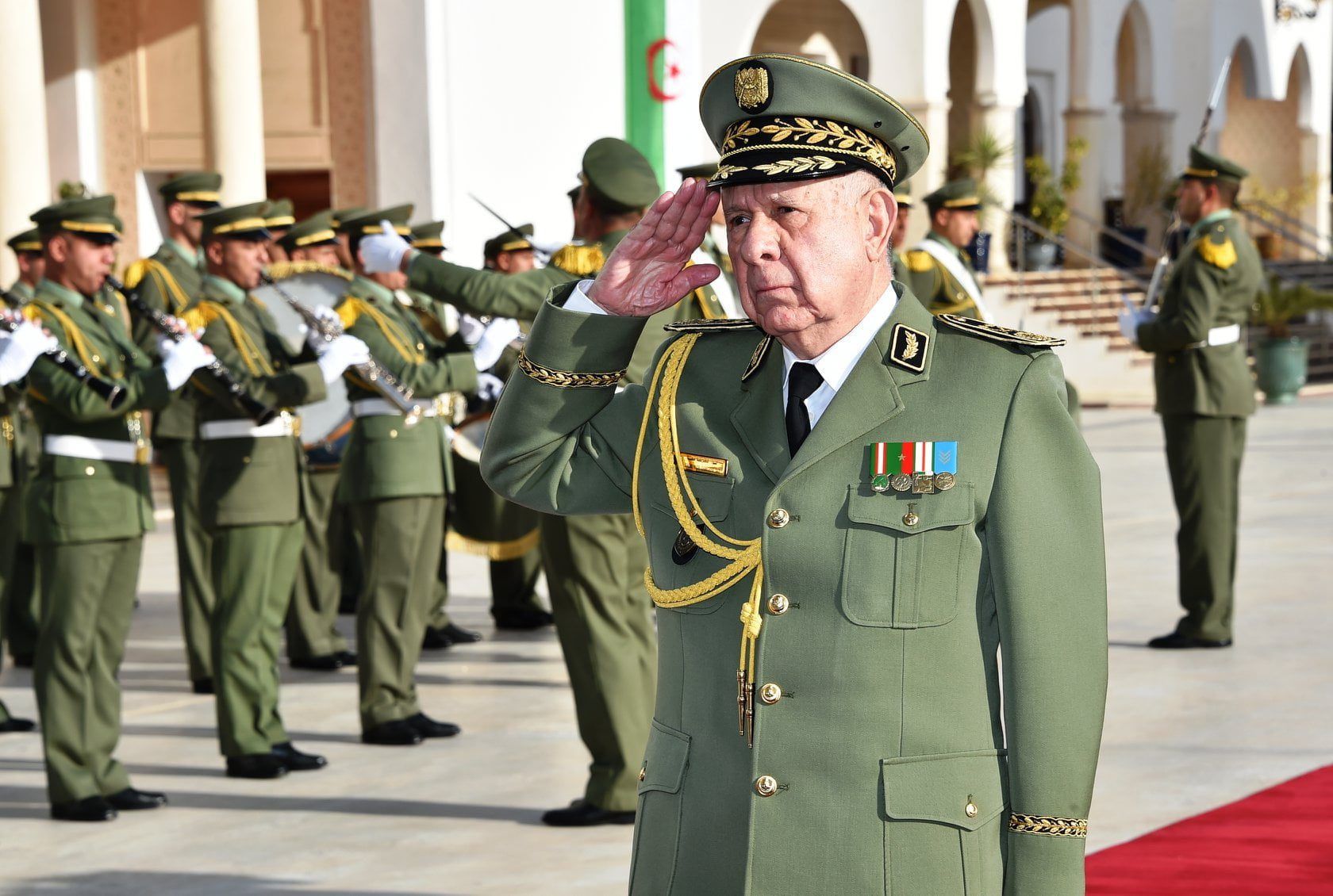 Algérie : Coup d'état avorté, des généraux arrêtés